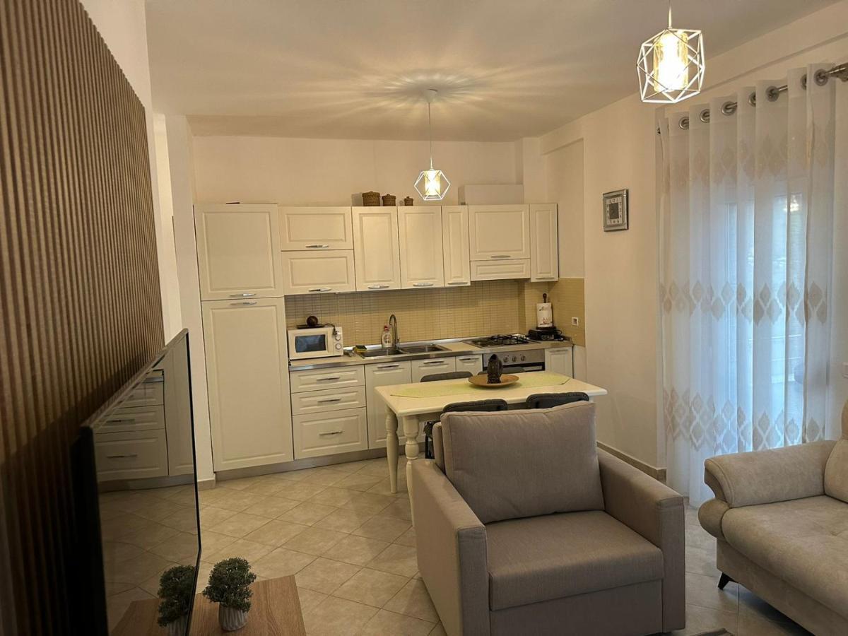 Sibora'S Apartment Golem  Dış mekan fotoğraf