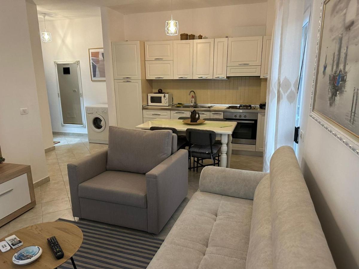 Sibora'S Apartment Golem  Dış mekan fotoğraf
